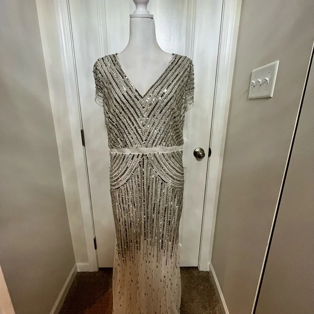 Adrianna Papell, White and Silver Dress, Women, Size 10 - Picture 5 of 12